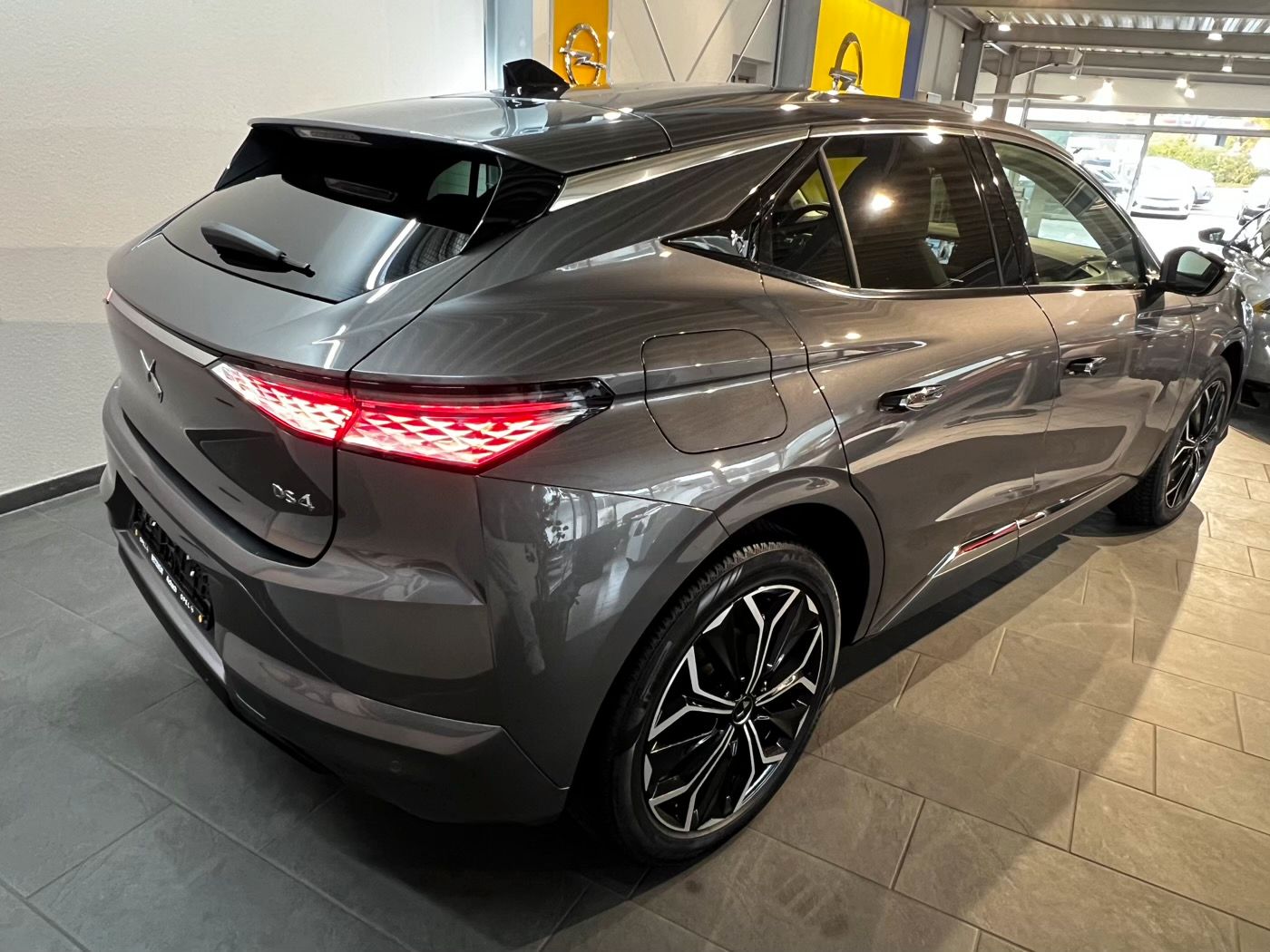 DS Automobiles DS 4 Étoile BlueHDI - SHZ | 360° K. | ACC