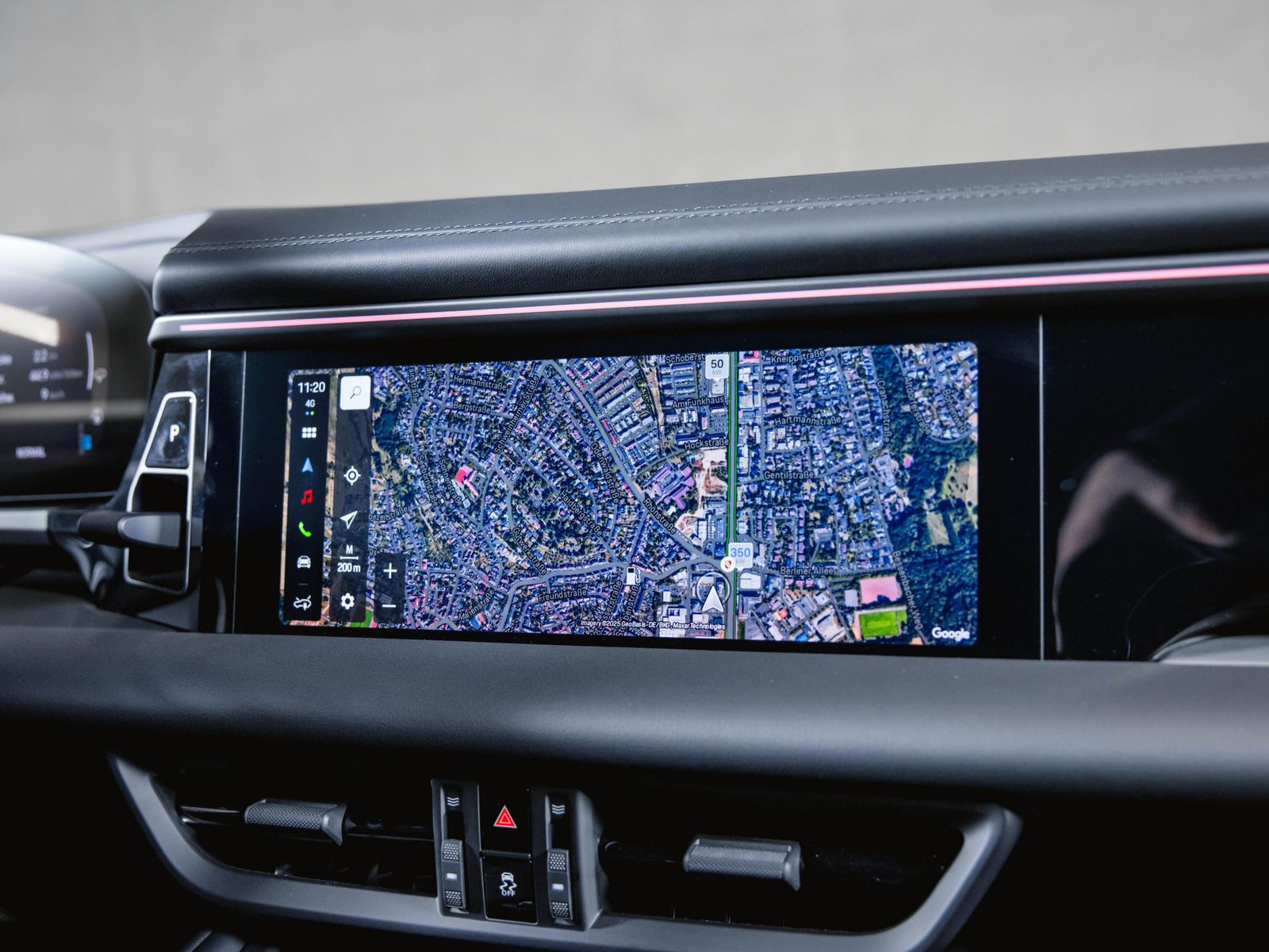 Porsche Macan 4 Electric - Samsaru's Car Outlet