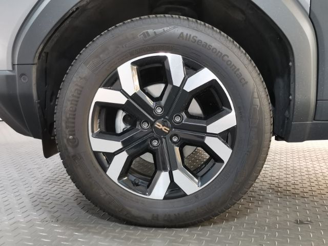 Dacia Duster III TCe 130 Extreme 4x4 Allrad - Samsaru's Car Outlet