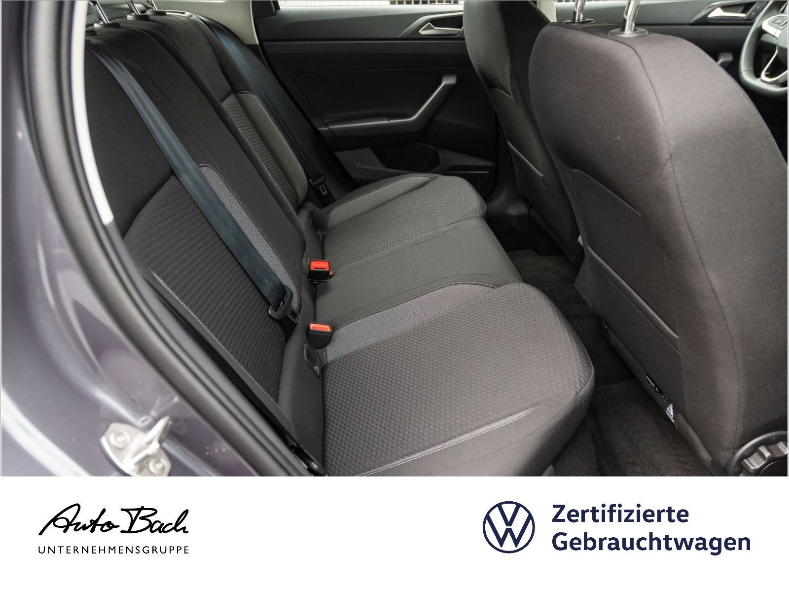 Volkswagen Taigo 1.0 TSI Life - Samsaru's Car Outlet