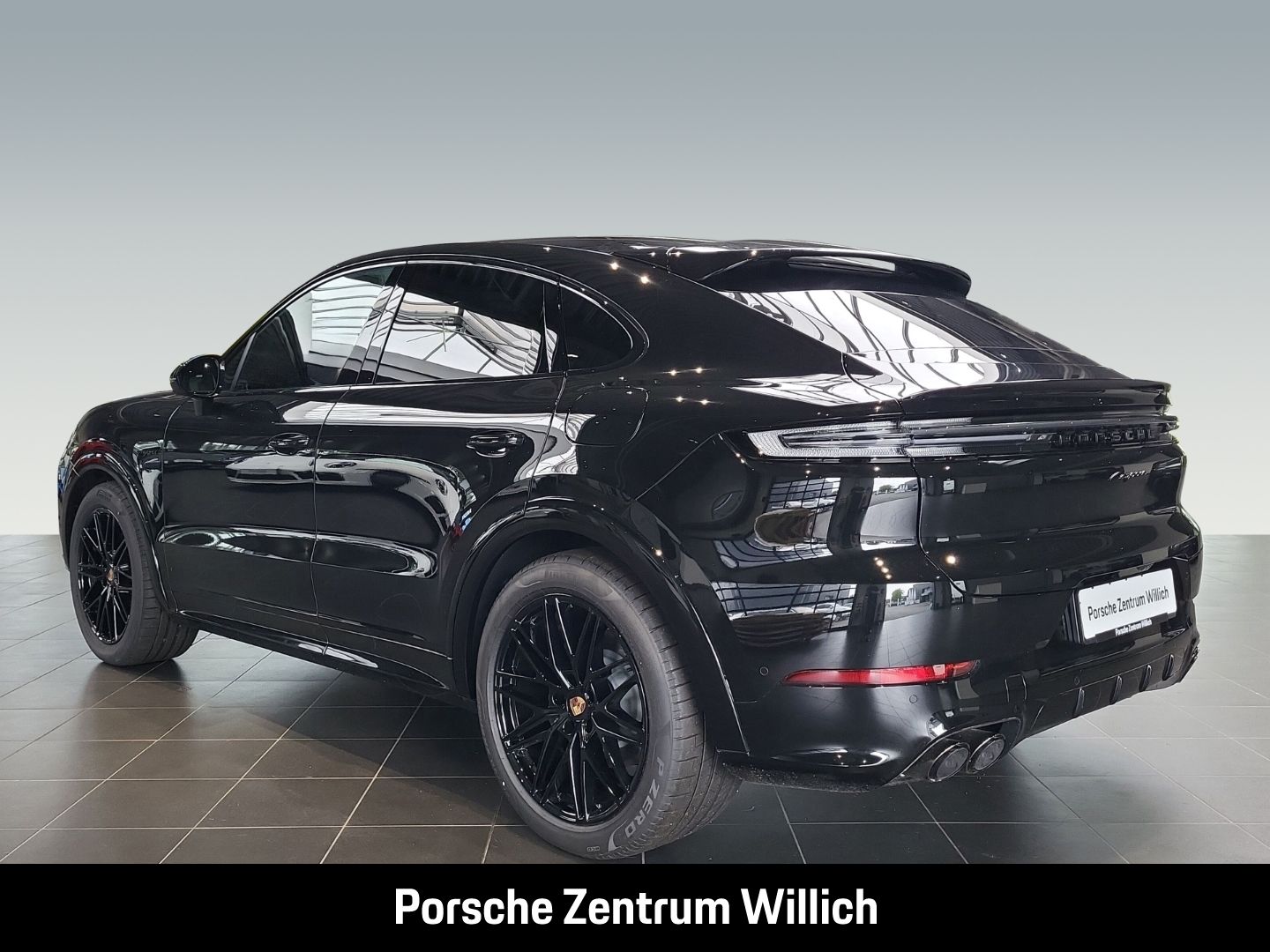 Porsche Cayenne E-Hybrid Coupe BOSE Surround-View LED