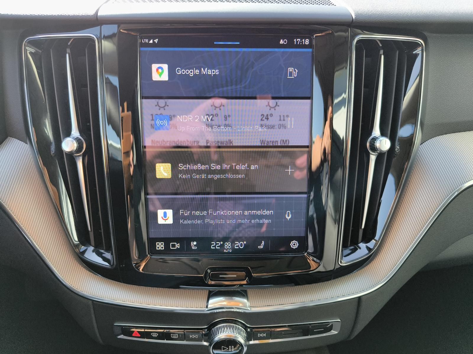 Volvo XC60 B4 (Diesel) AWD Plus Dark