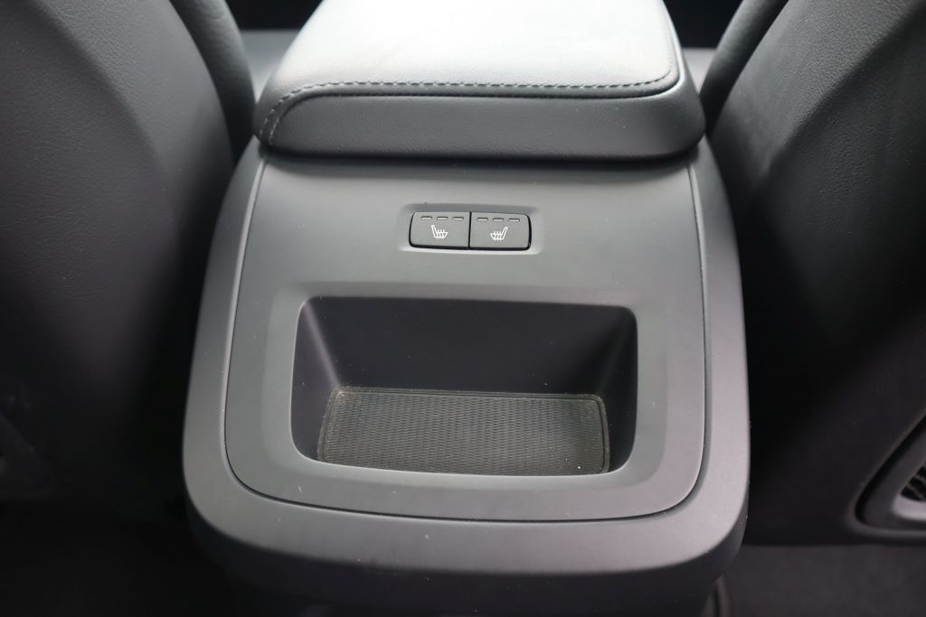 Volvo XC60 T6 AWD Recharge Plus Bright|NAVI|AHK|360CAM