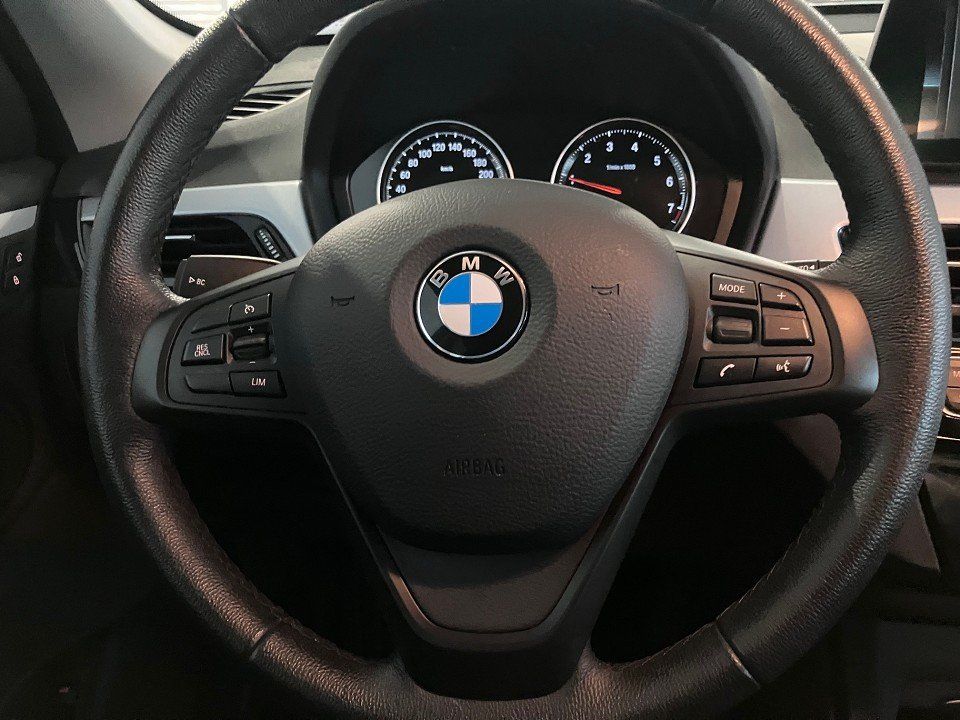 BMW X1 xDrive25e Advantage - Samsaru's Car Outlet