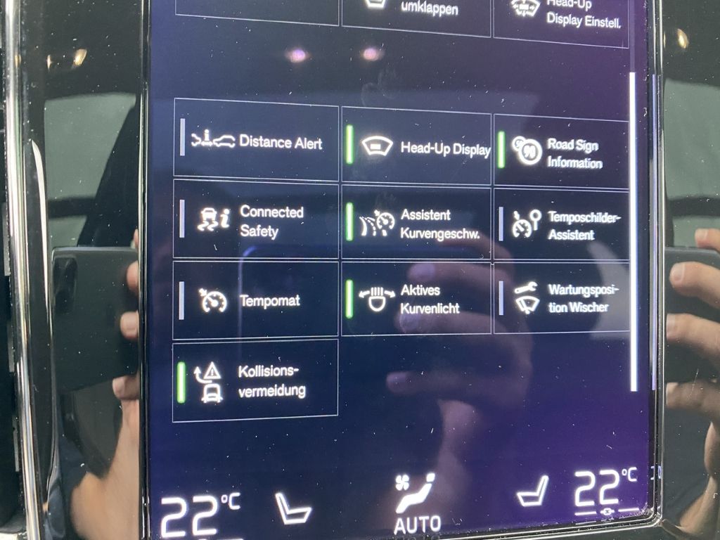 Volvo V60 R-Design Recharge Plug-In Hybrid AWD T6 Twin