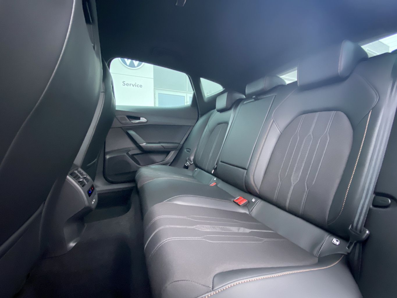 Cupra Formentor 2.0 TSI DSG 4-DRIVE 19"-KUPFER+EL.HECK