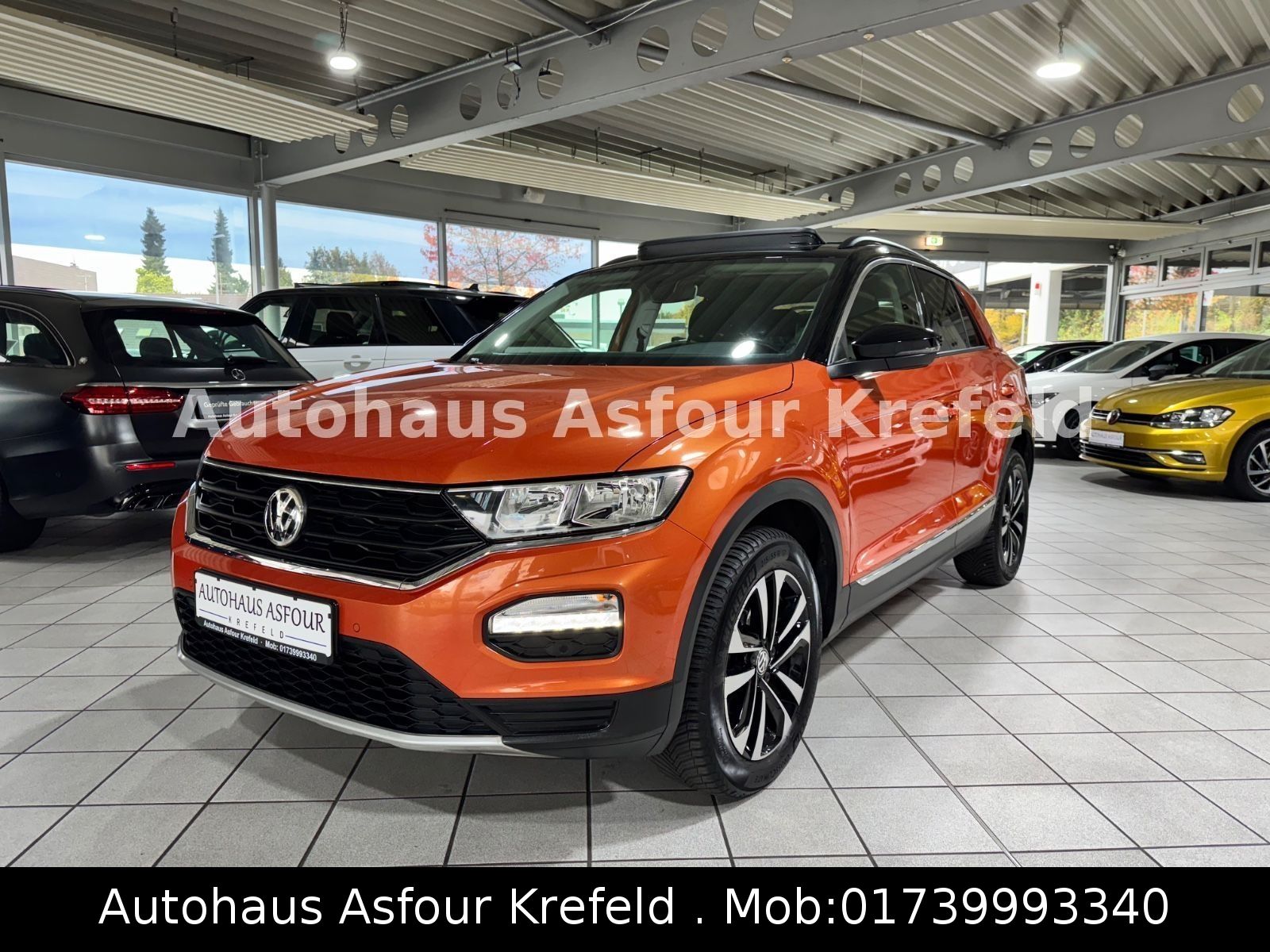 Volkswagen T-Roc United - Samsaru's Car Outlet