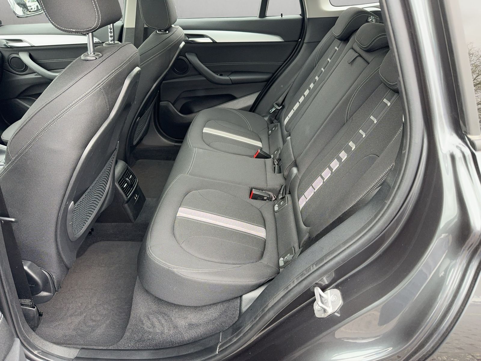 BMW X1 xDrive25e ADVANATGE - Samsaru's Car Outlet