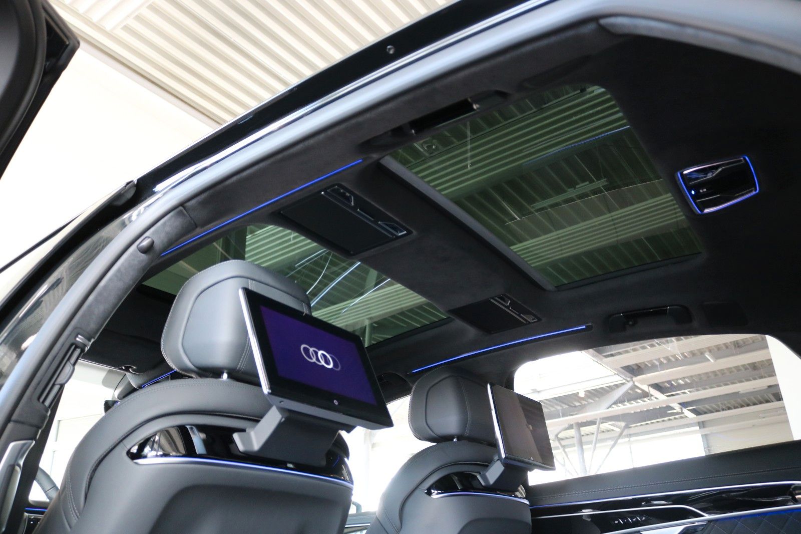 Audi A8 L 50 TDI Lang S line - Samsaru's Car Outlet