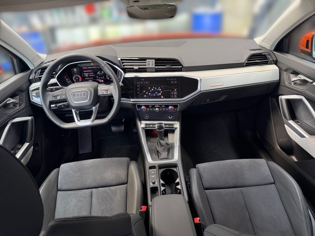 Audi Q3 advanced - Samsaru's Car Outlet