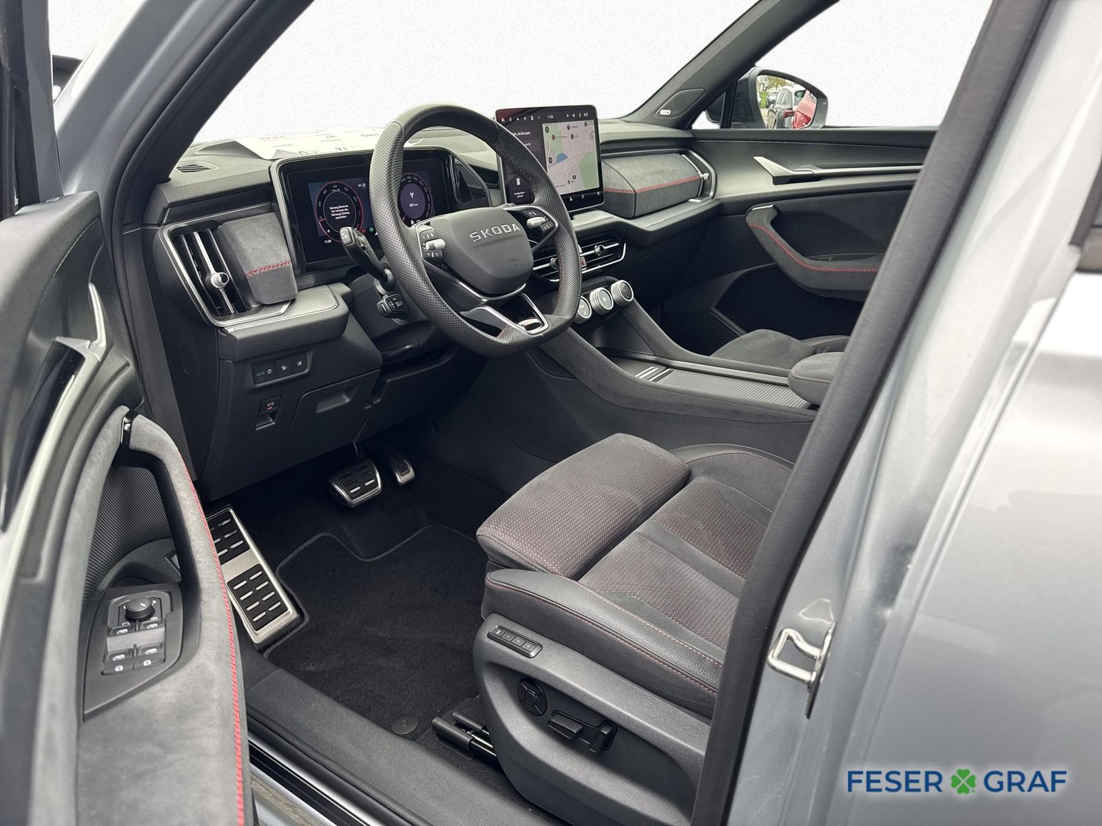 Skoda Kodiaq RS 2,0 TSI DSG 4x4 *AHK*PANO*360*