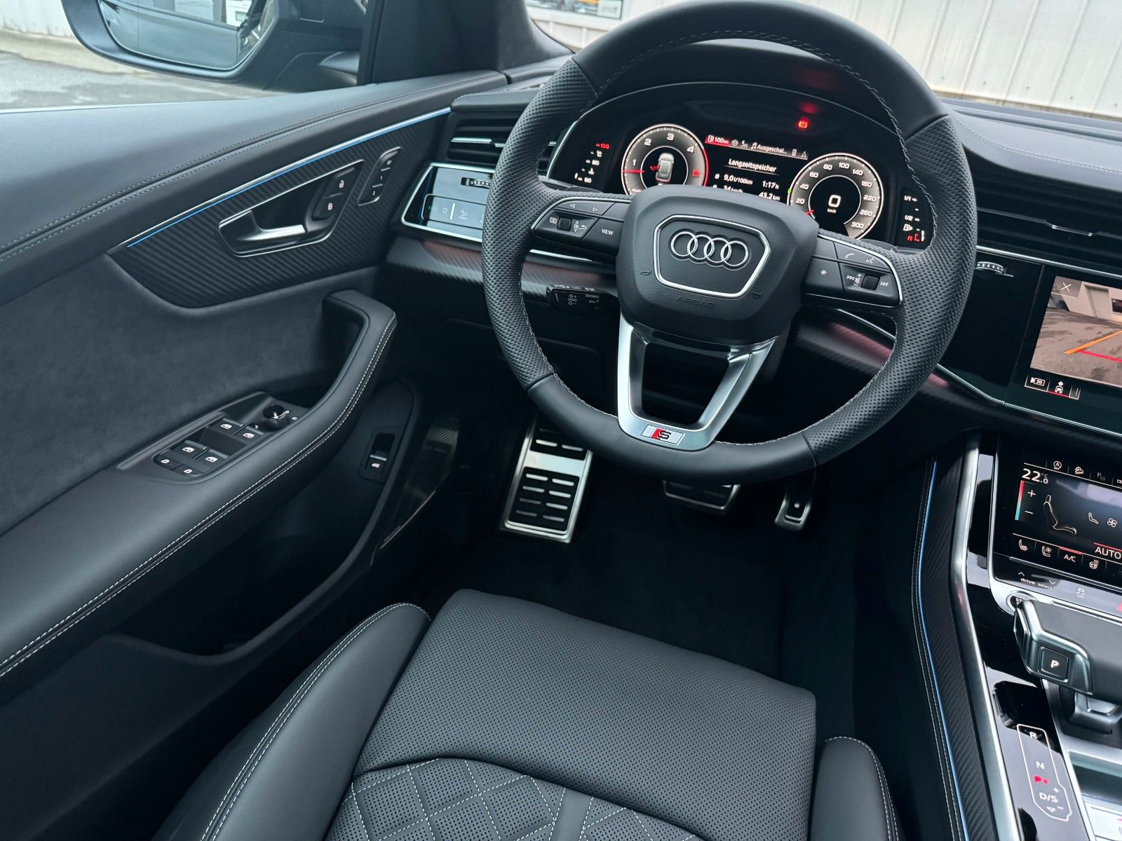 Audi Q8 50 TDI quattro.3 x S-Line.UPE 141.745€