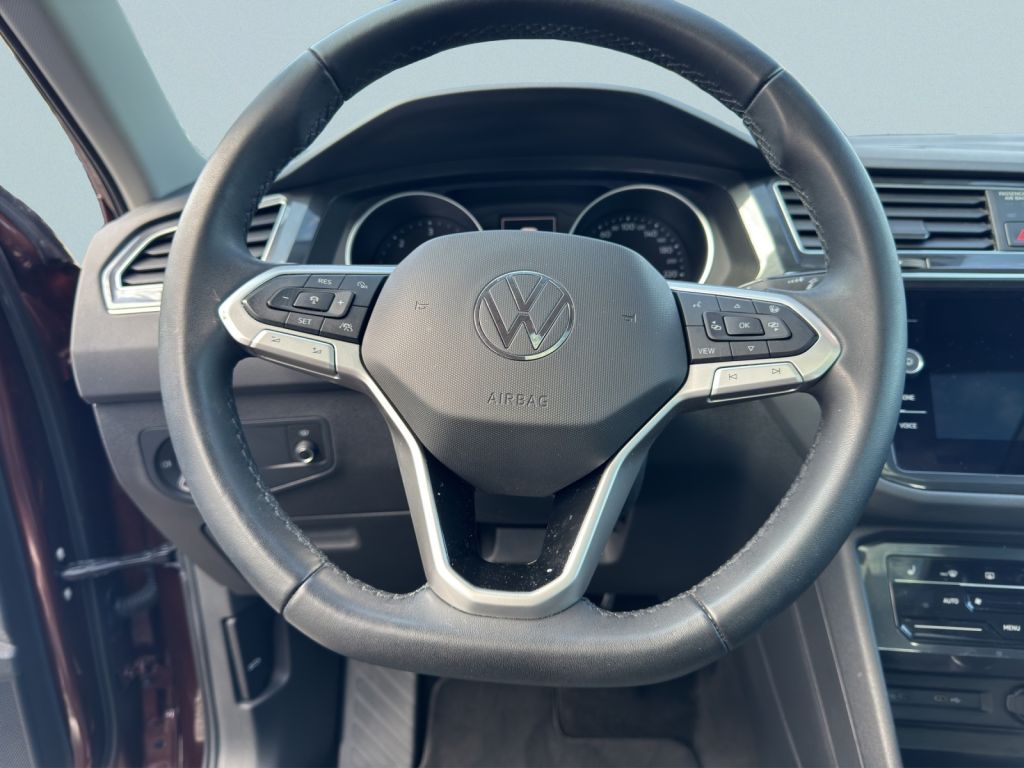 Volkswagen Tiguan 2.0 TDI DSG Life - Samsaru's Car Outlet