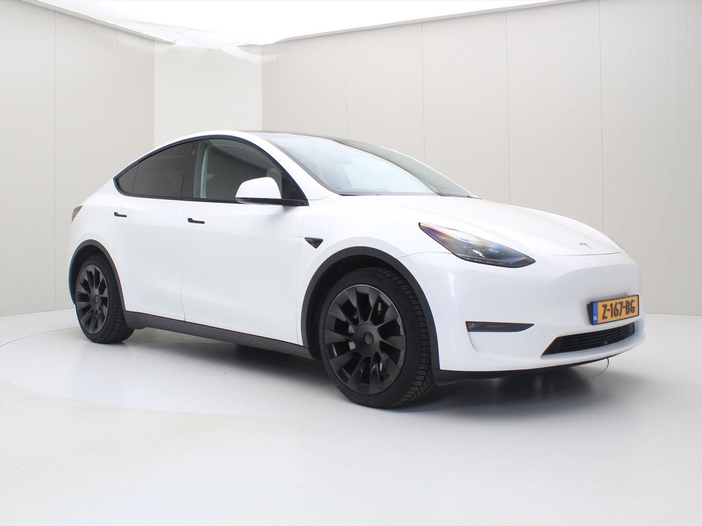 Tesla Model Y Long Range AWD 75kWh 351pk 93,7% SoH AMD
