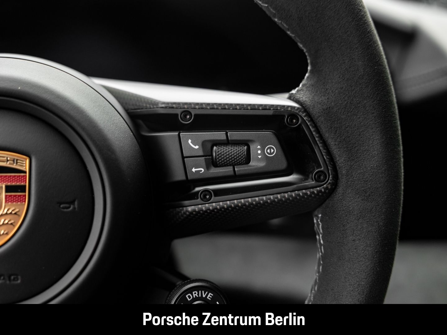 Porsche Taycan GTS Burmester HA-Lenkung Surround-View
