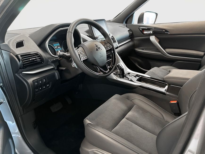 Mitsubishi Eclipse Cross Plug-In Hybrid 4WD Select*Vorführw