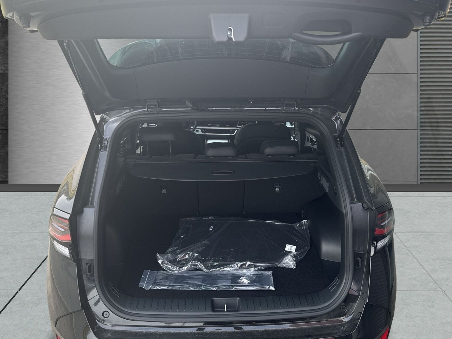 Kia Sportage Nightline - Samsaru's Car Outlet