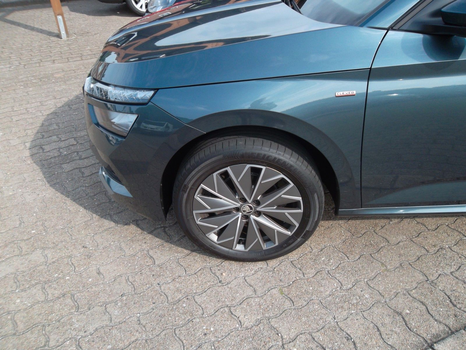 Skoda Kamiq CLEVER - Samsaru's Car Outlet