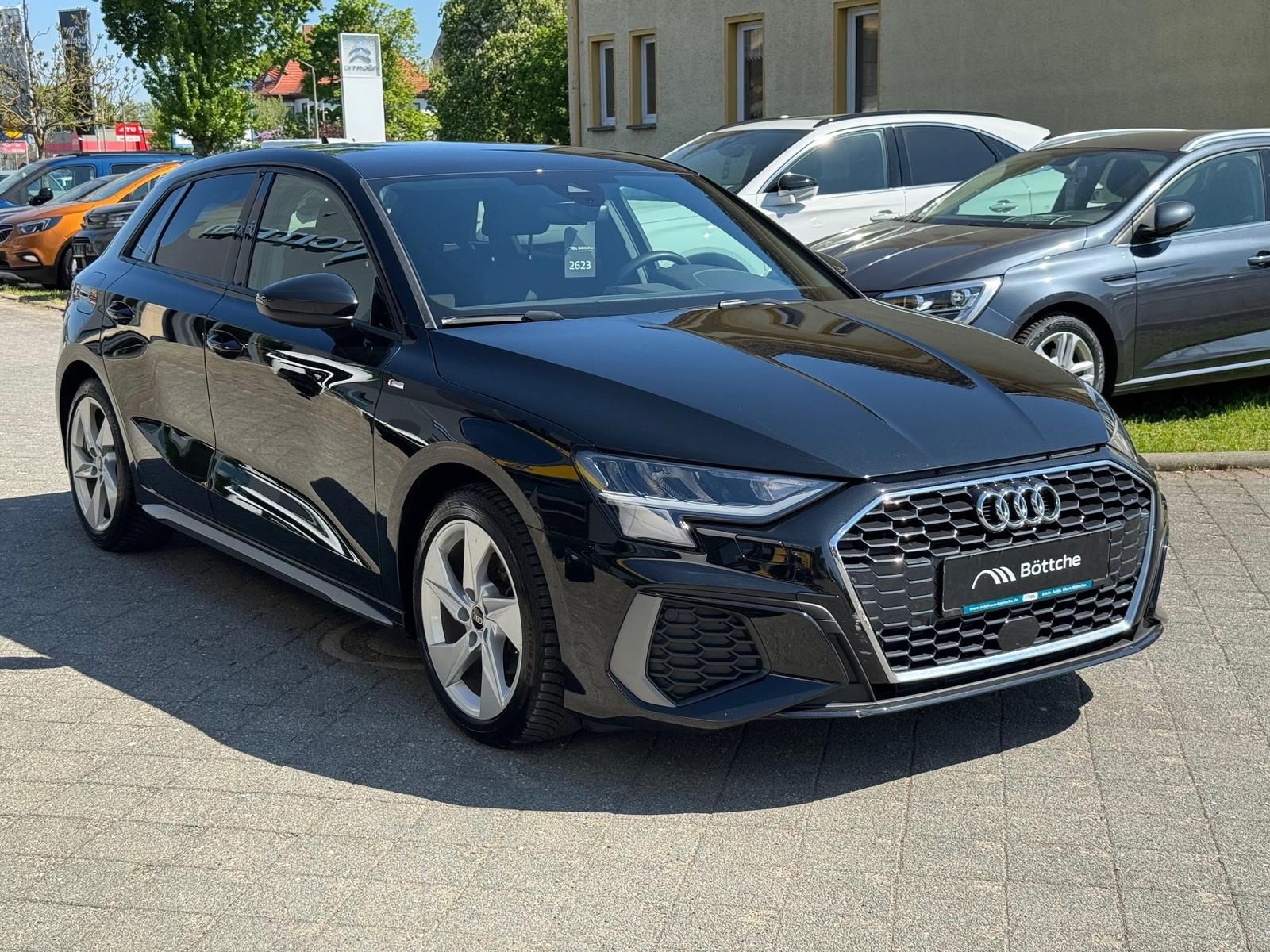 Audi A3 35 TFSI S line LED/Navi/SHZ/PDC/Allwetter