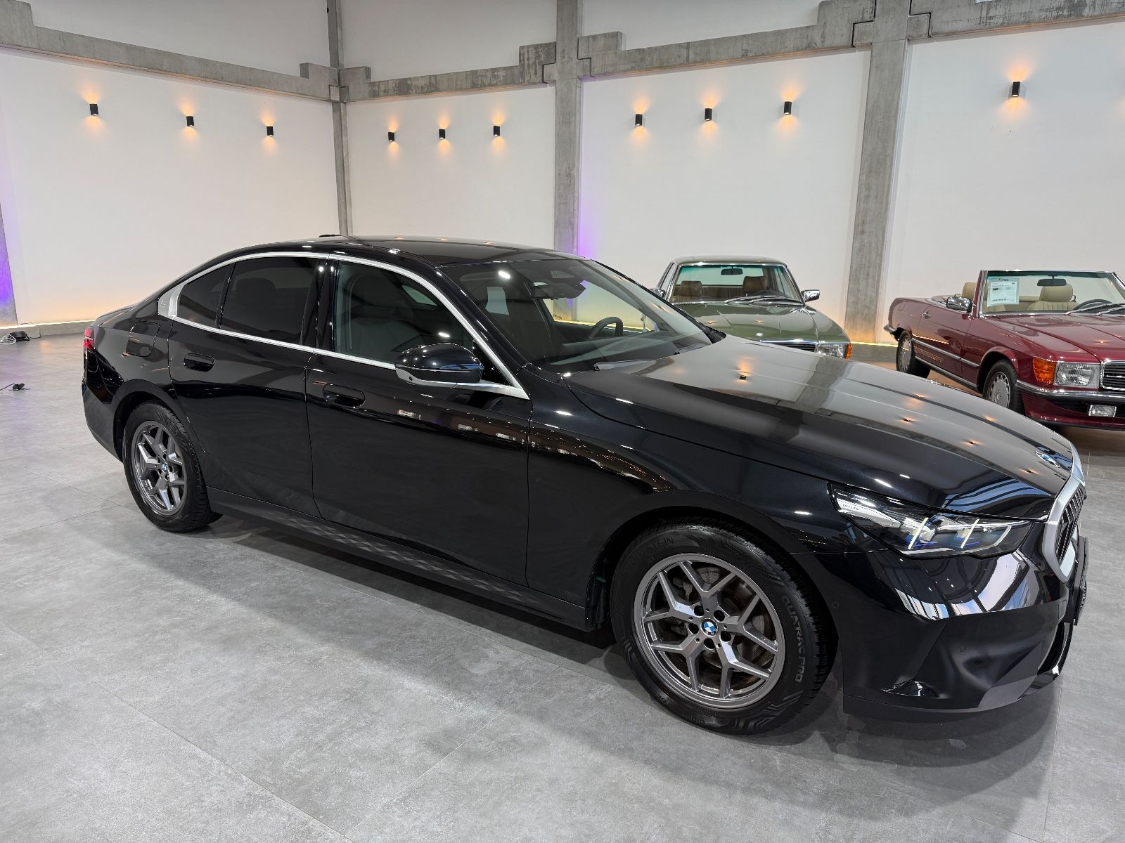 BMW 520 d  Limousine*LED*H&K*360°*Ambiente*Live*HUD*