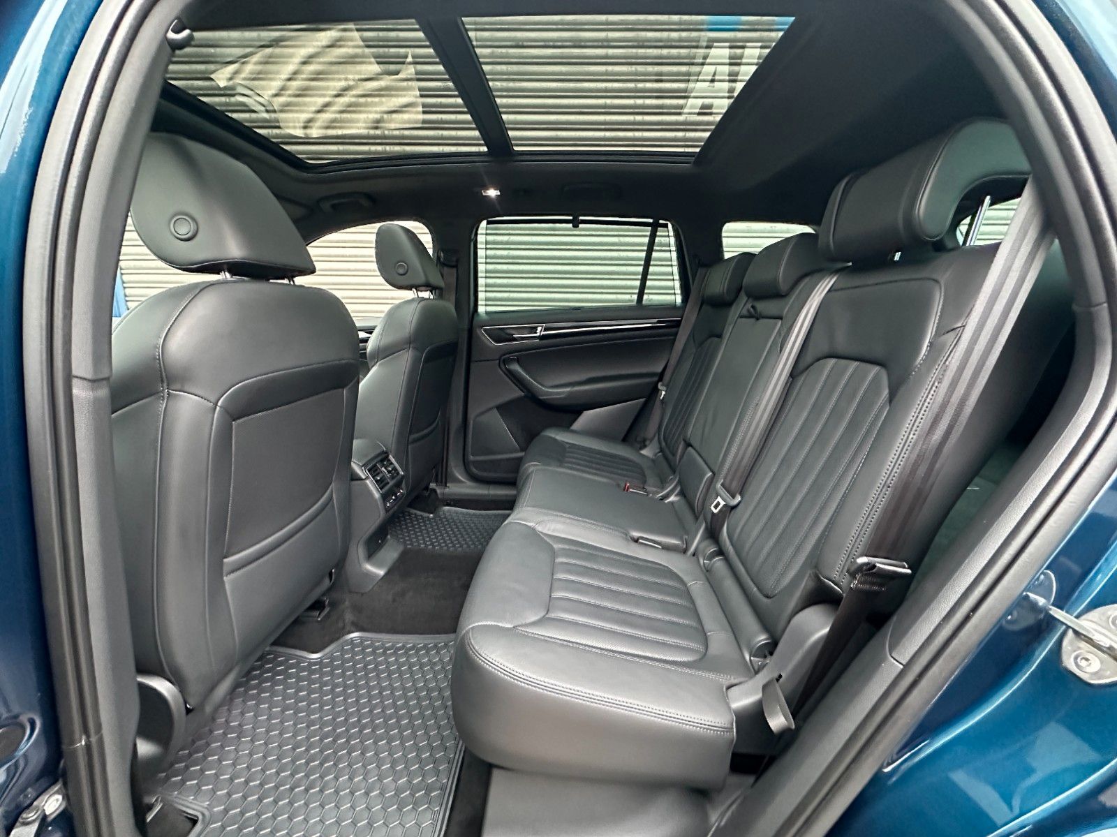Skoda Kodiaq L&K 4x4*MATRIX*PANO*AHK*360°KAM*VIRTUAL