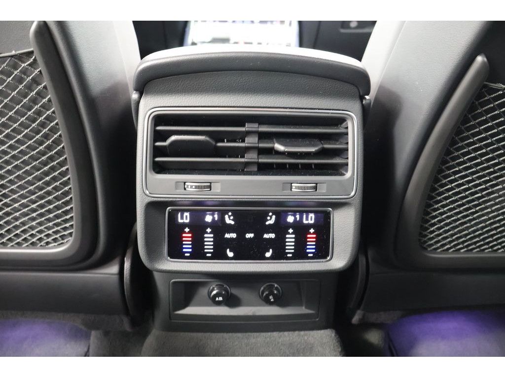 Audi Q7 50 TDI quattro S line Matrix,AHK,SD,B&O