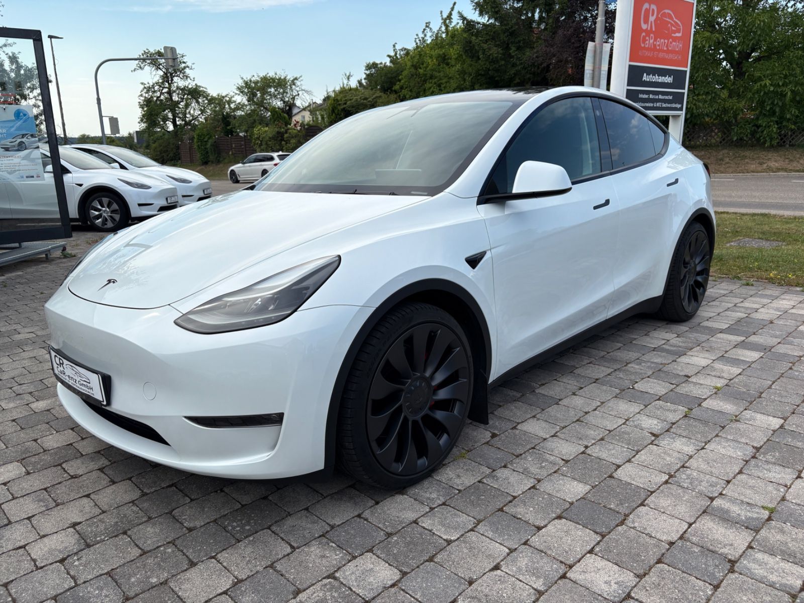 Tesla Model Y Performance Dual AWD