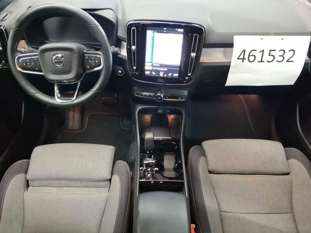 Volvo XC40 T4 Recharge DKG Plus Bright AHK 19"