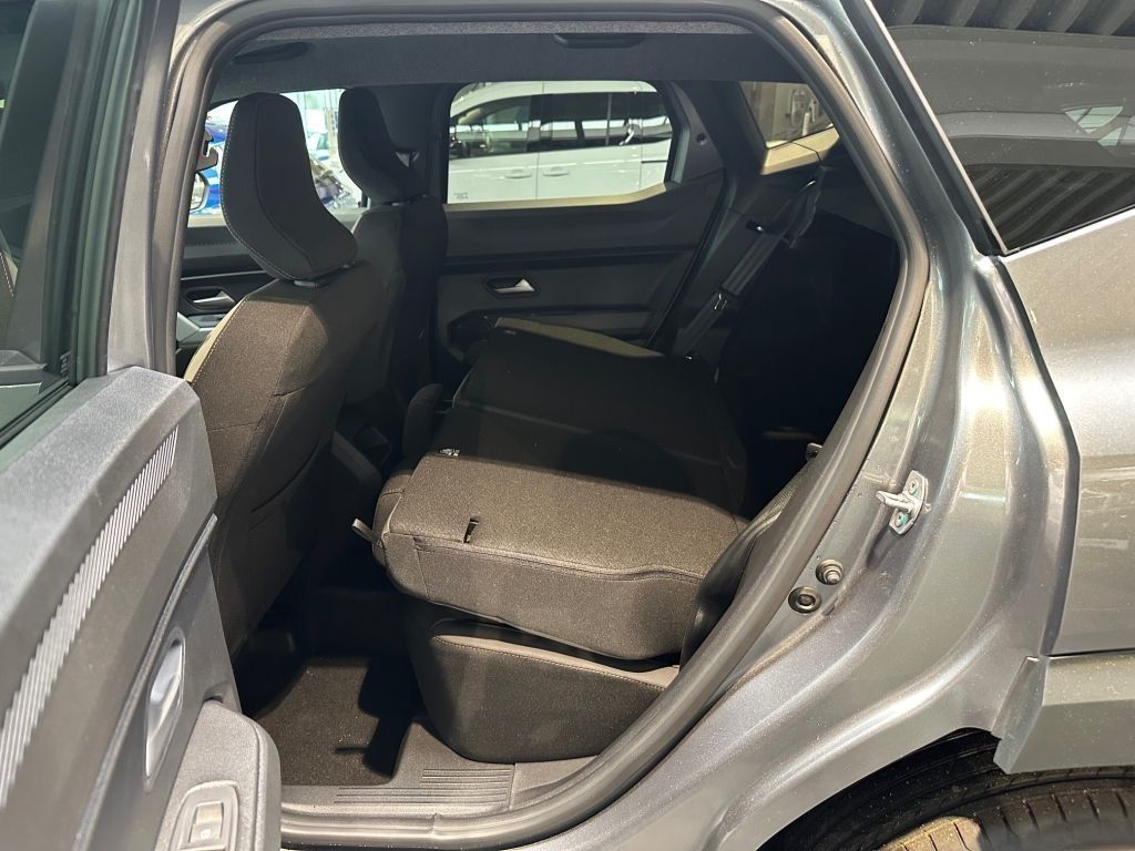 Dacia Duster Extreme HYBRID 140 - Samsaru's Car Outlet