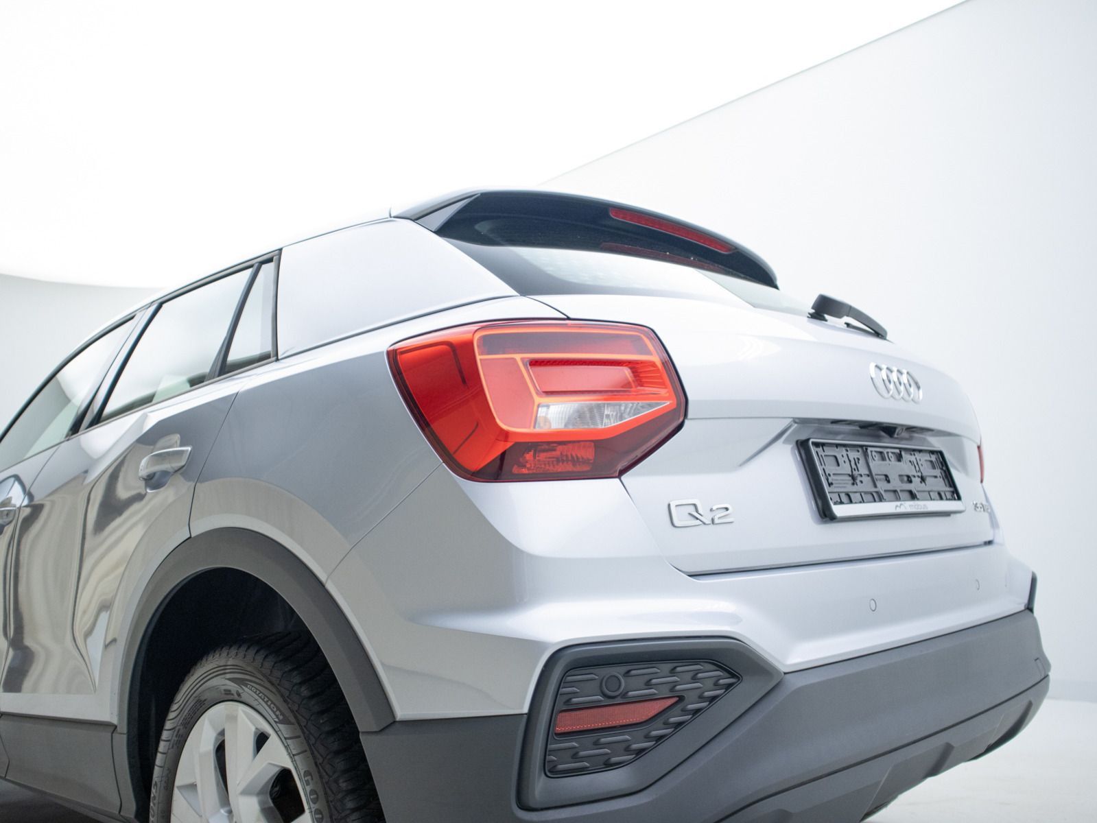 Audi Q2 35 TFSI S-TRO**RFK*GJR*LED*AAC*NAVI*SHZ*GRA**