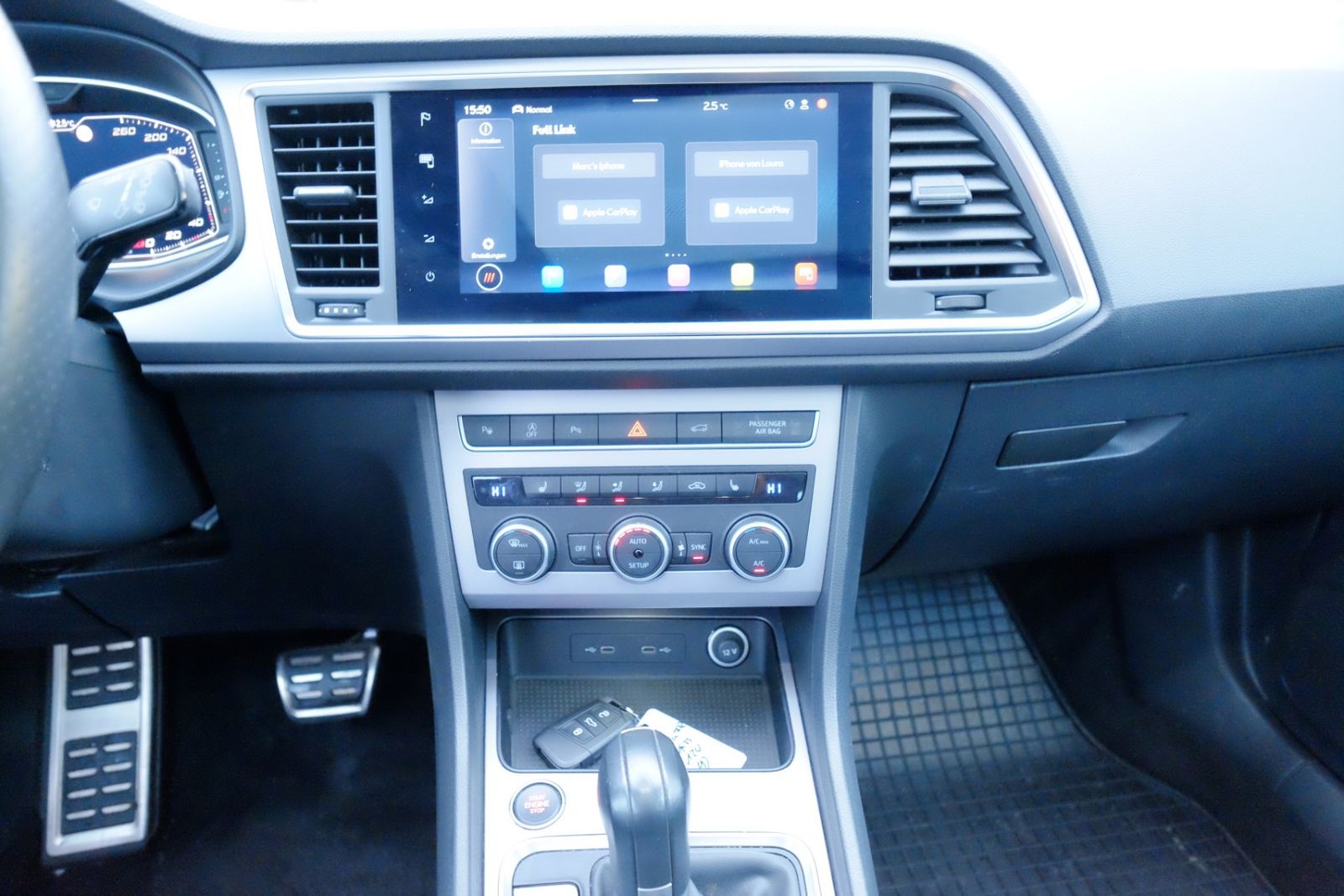 Seat Ateca FR 2.0 TDI DSG 4WD/Pano/Navi/AHK/Kam/ACC