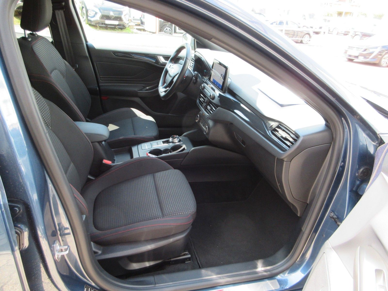 Ford Focus 1,5 EcoBlue ST-Line - Samsaru's Car Outlet