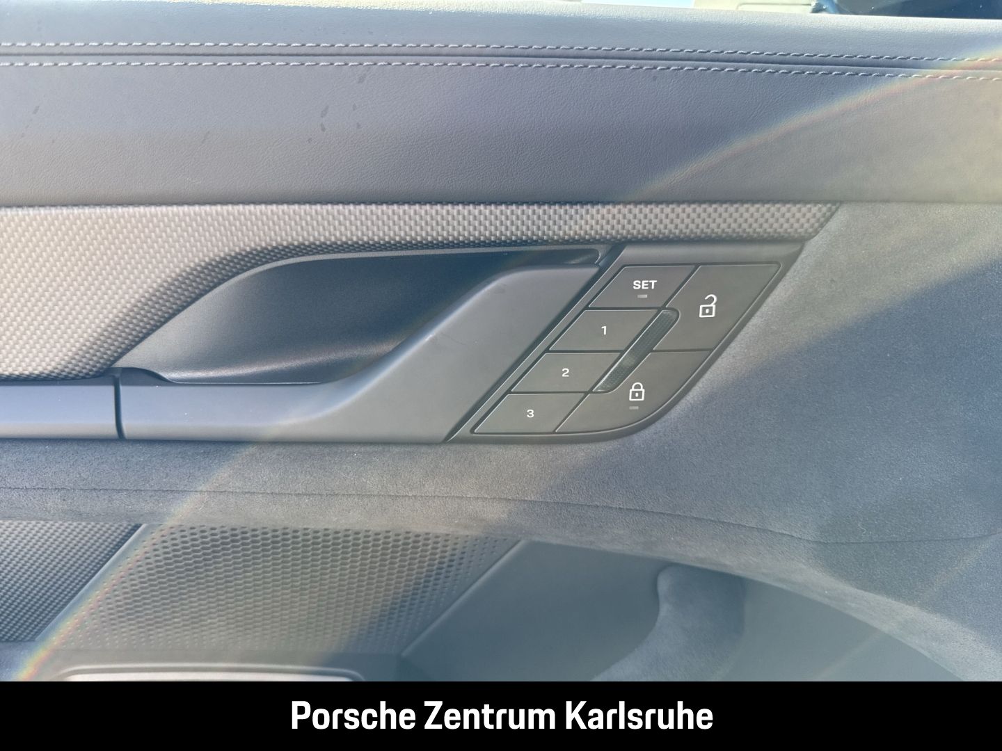 Porsche Taycan GTS BOSE InnoDrive Rückfahrkamera LED