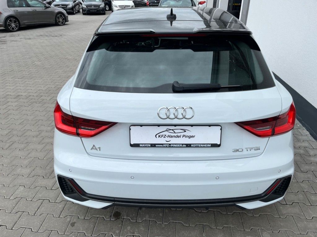 Audi A1 Sportback 30 TFSI S line - Samsaru's Car Outlet