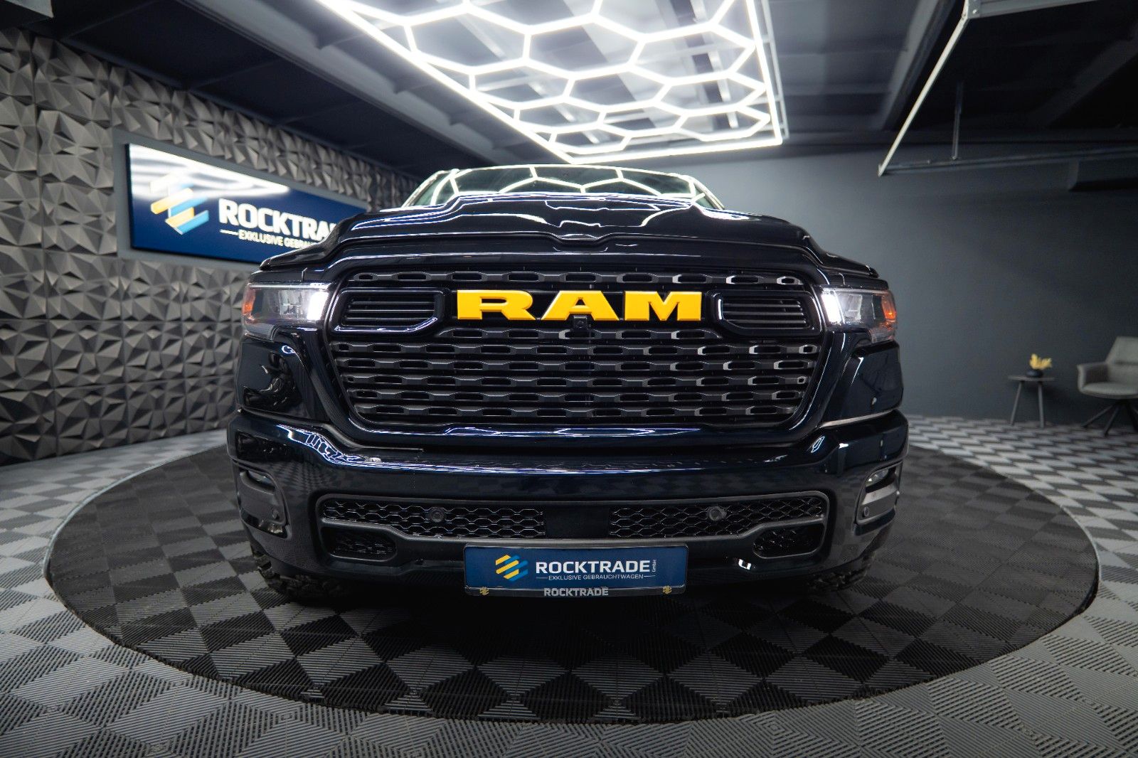 Dodge RAM 3.0 MY 25 TWIN TURBO Offroad Night ACC 19%