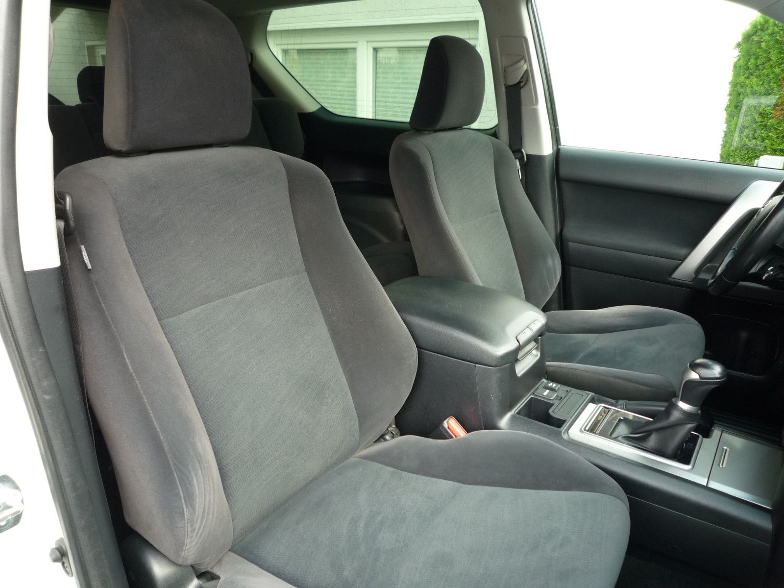 Toyota Land Cruiser Comfort/TEMPO/STHZ/AHK/RFK/NAV/1.HD