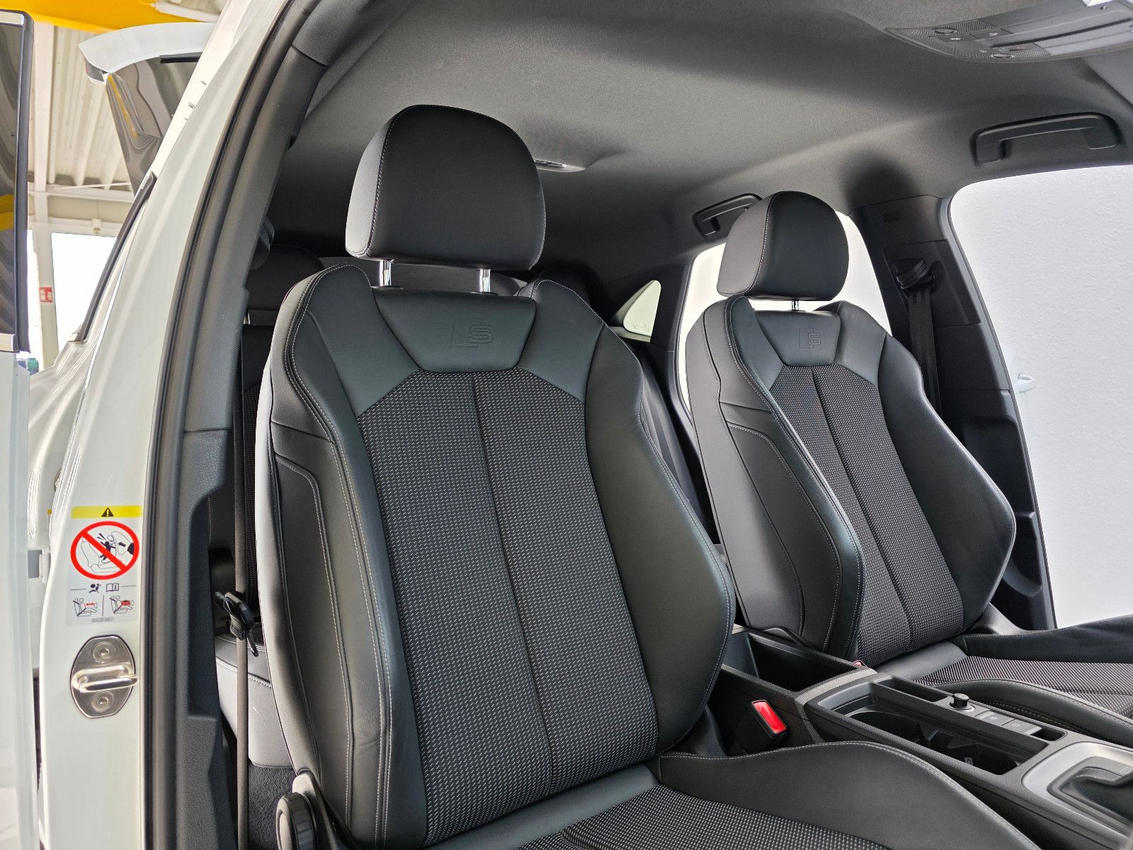 Audi Q3 Sportback 40 TFSI quattro S Line - Samsaru's Car Outlet