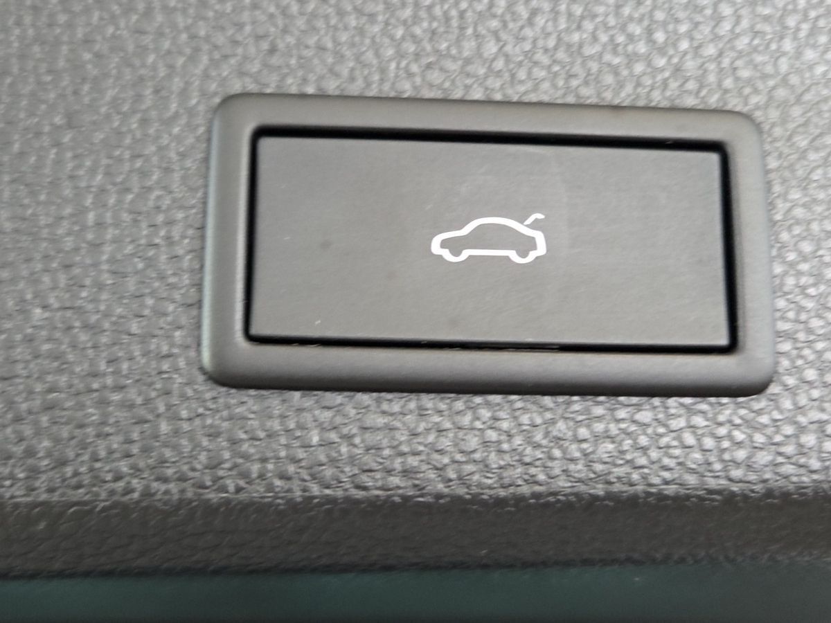 Seat Ateca 2.0 TDI FR DSG |LED|ACC|AHK|BEATS|