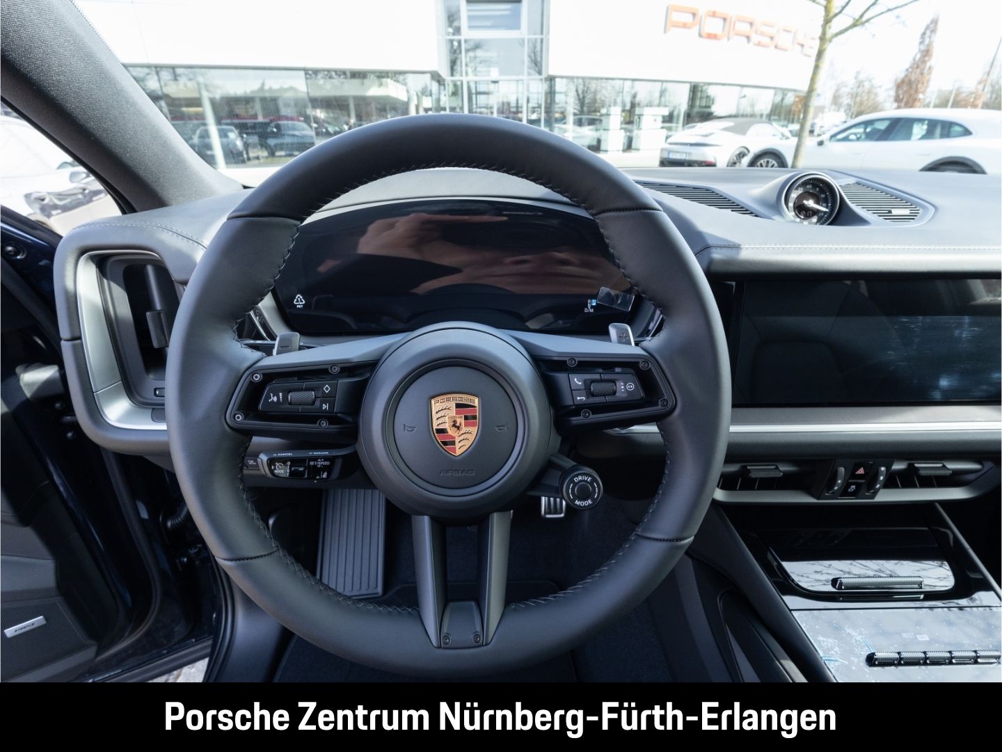 Porsche Cayenne S Coupe AHK Luftfeder HD-Matrix InnoDriv