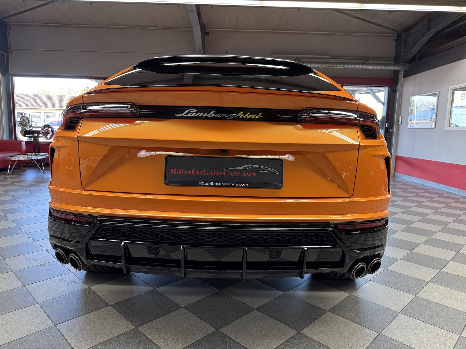 Lamborghini Urus Dt.Auto - Samsaru's Car Outlet