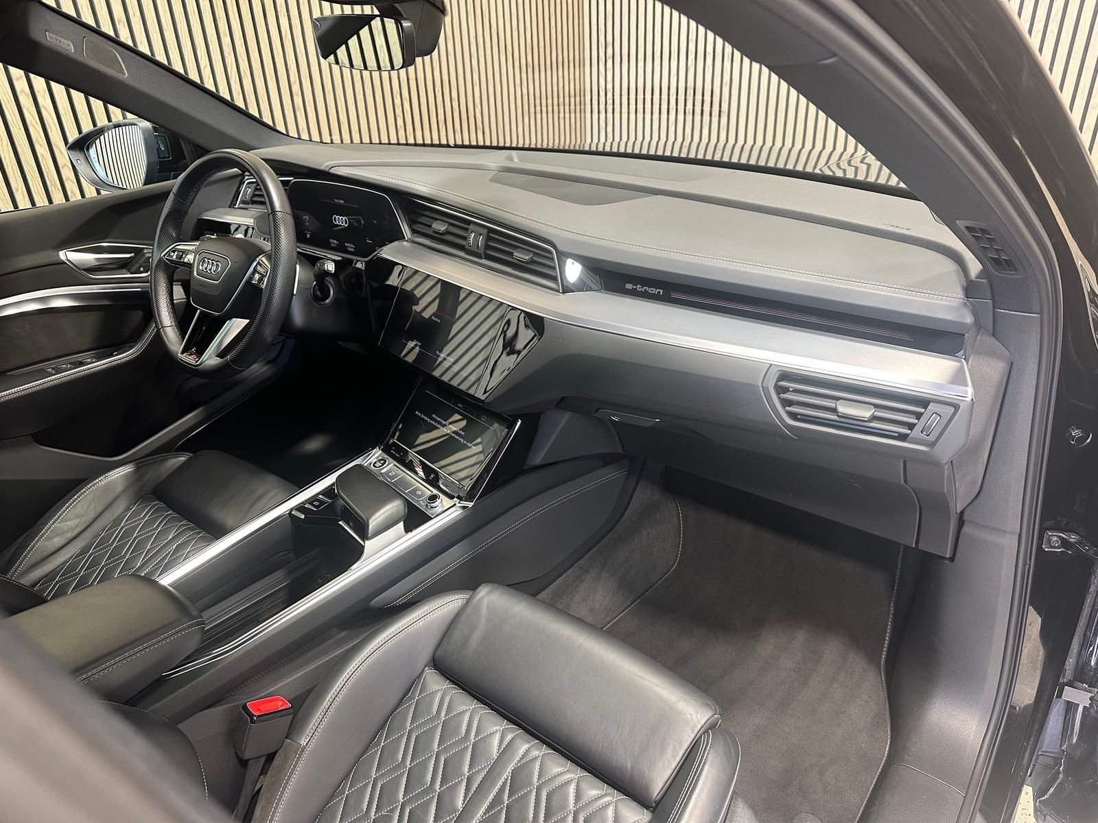 Audi e-tron 55 quattro S line 95kWh UPE:120T€|Sportsi