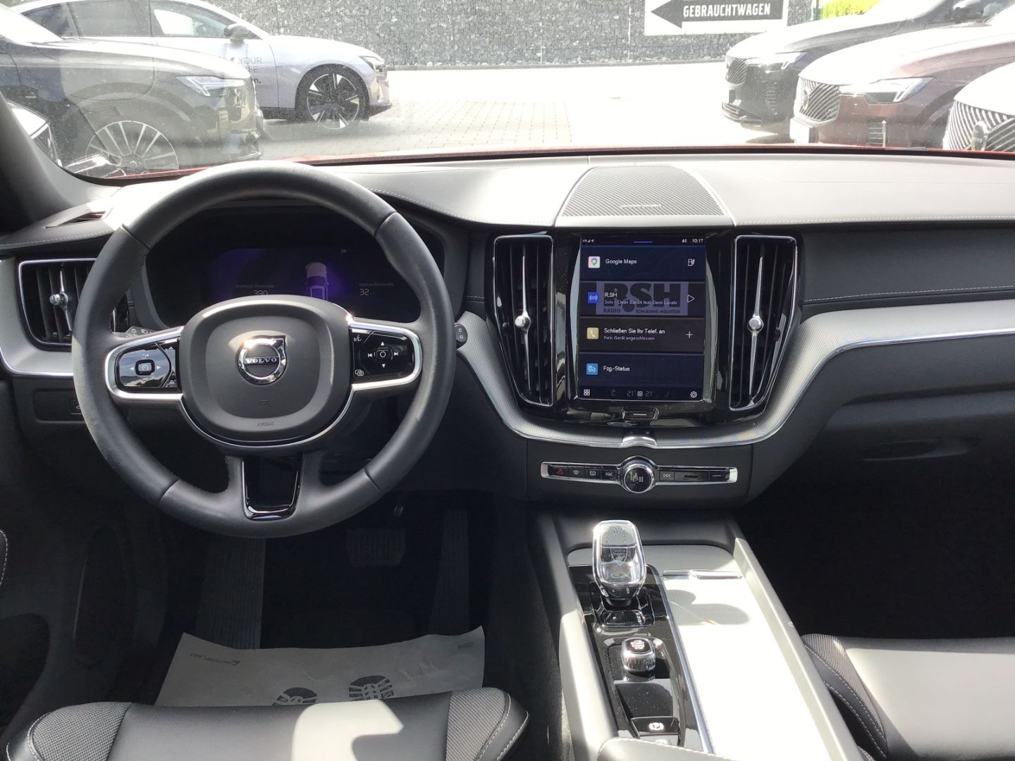 Volvo XC60 T8 Ultimate Dark AWD Stdhzg. AHK 360° Cam
