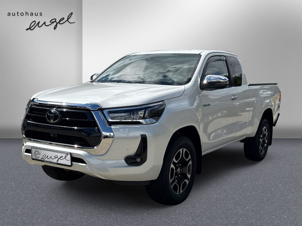 Toyota HiLux 4x4 Extra Cab Autm. Executive,360°,AHK,NAV