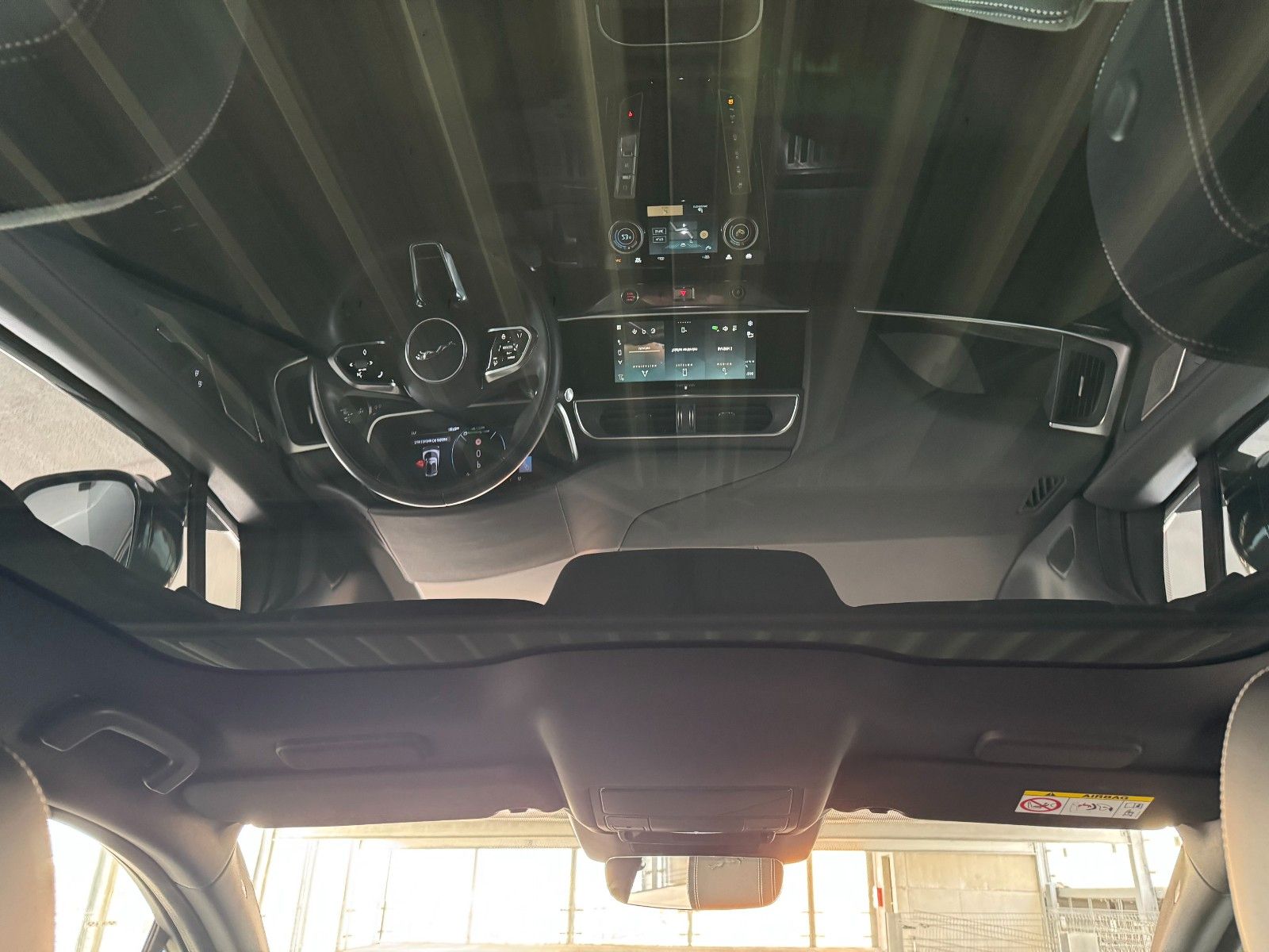 Jaguar I-Pace EV400 SE