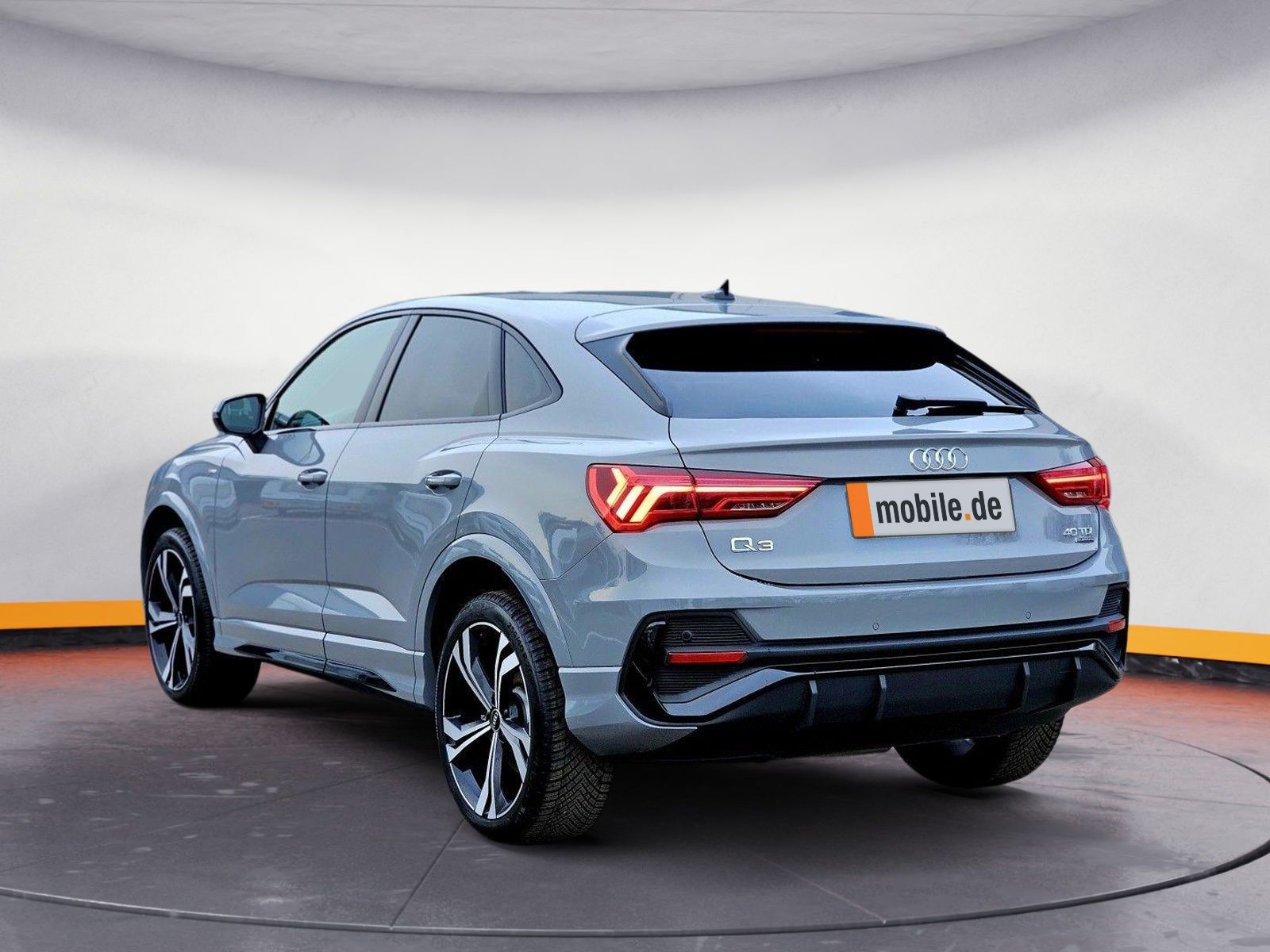 Audi Q3 40 TDI quattro Sportback - Samsaru's Car Outlet