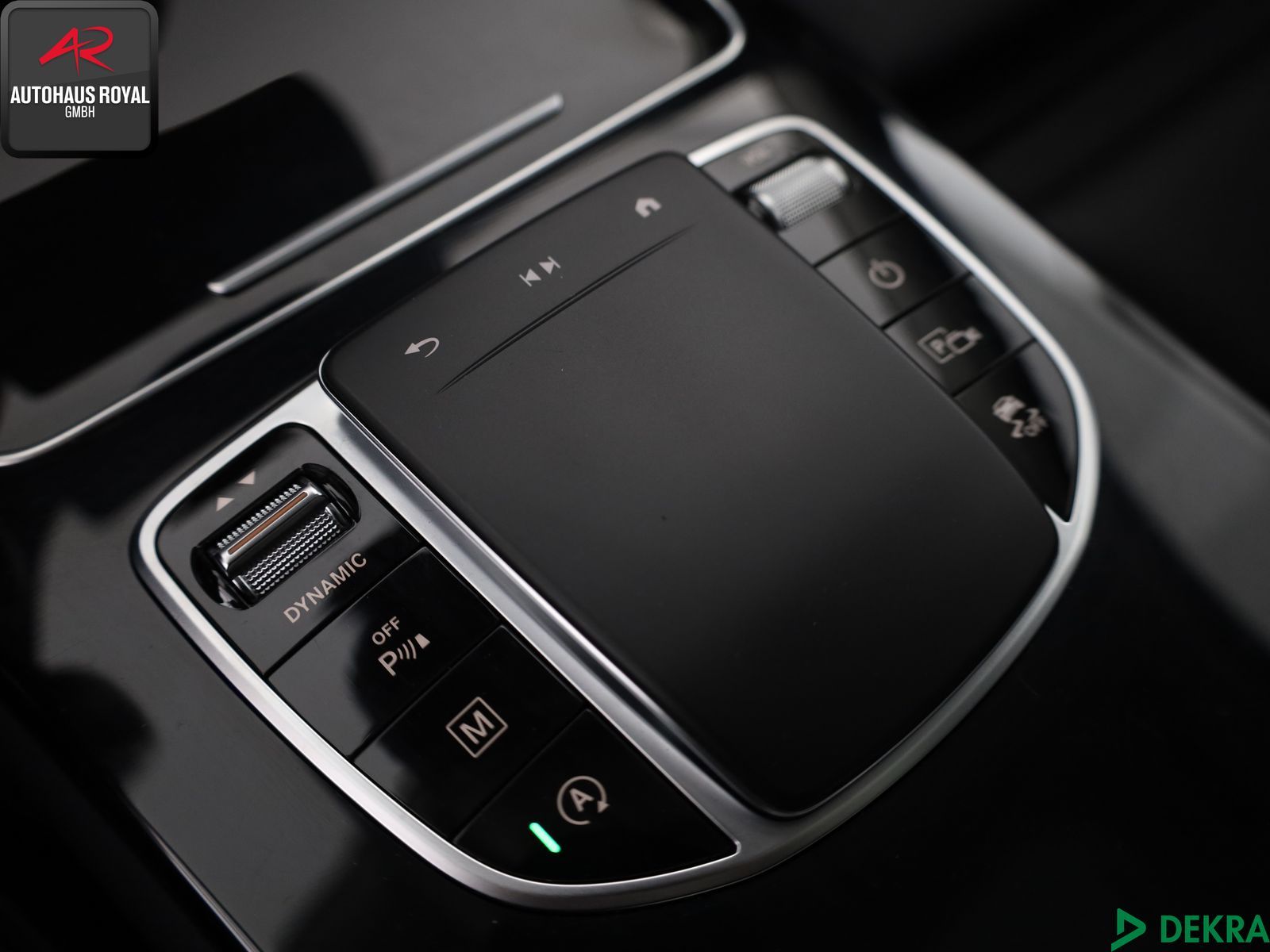 Mercedes-Benz GLC 200 d 4M HUD,360GRAD,KEYLESS,DISTRONIC,AHK