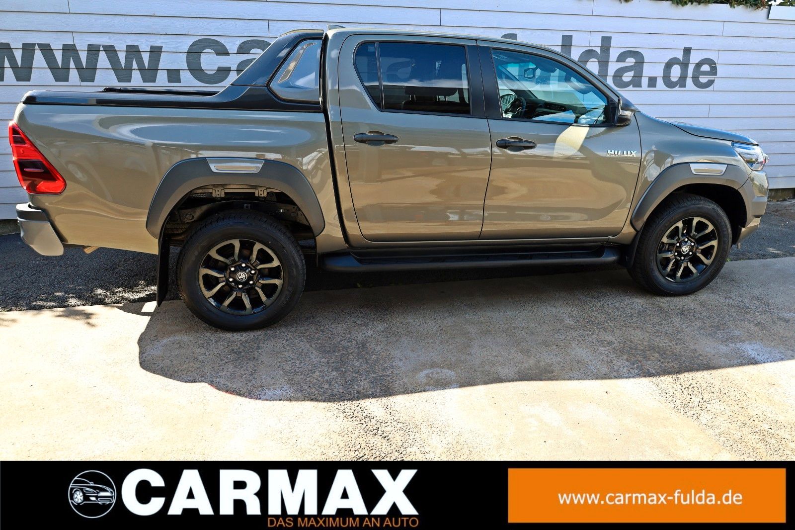 Toyota Hilux 2.8 D-4D Invincible Sport,ACC,AHK