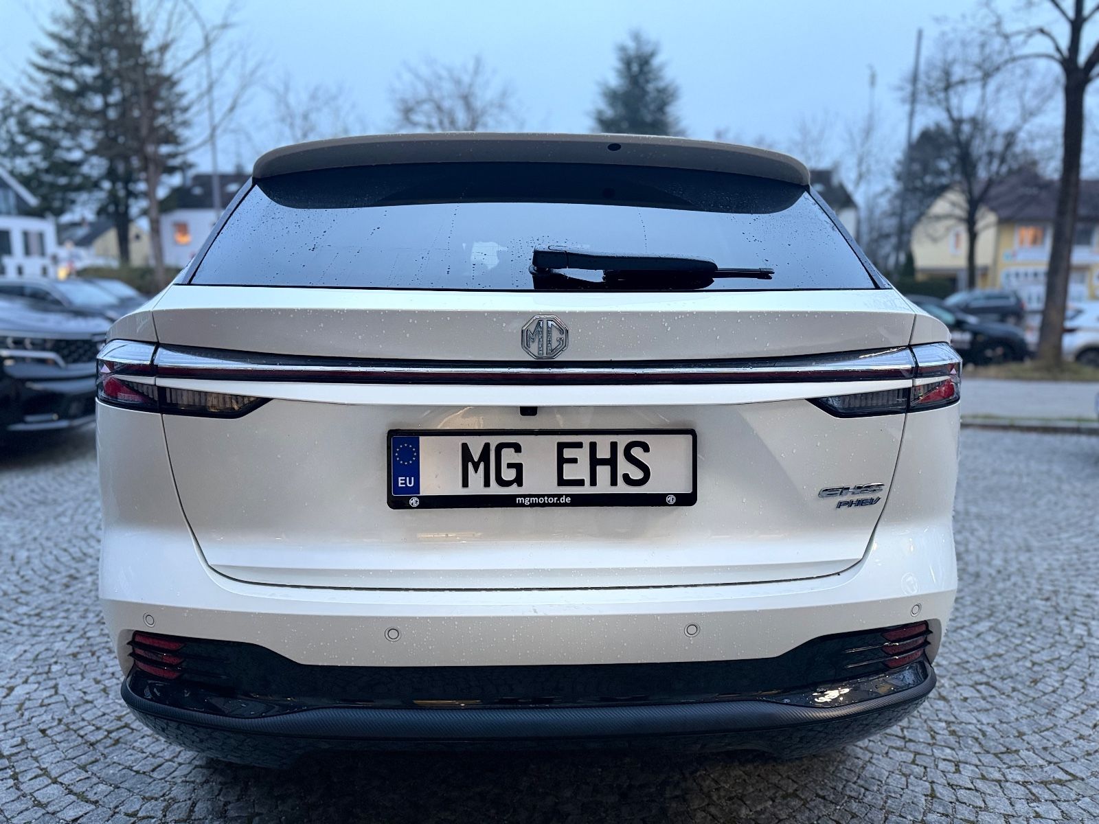 MG HS PHEV // PLUG-IN-HYBRID