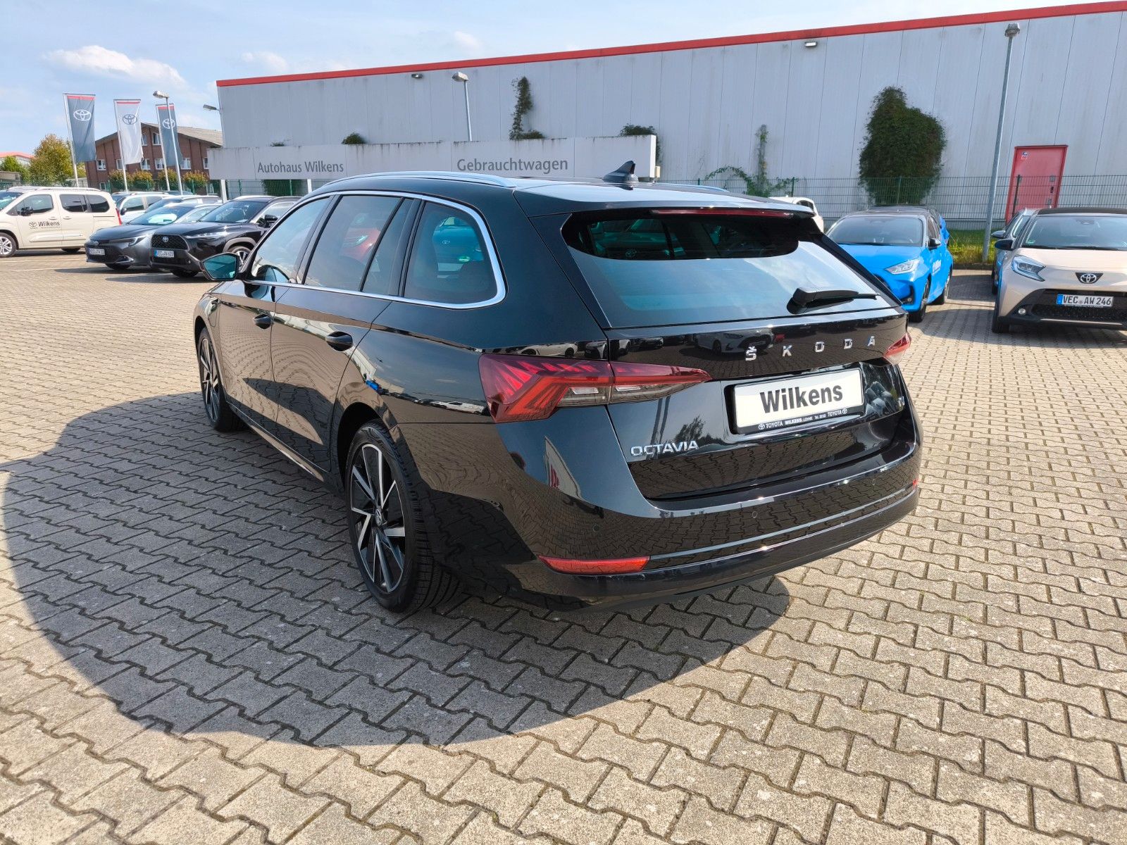 Skoda Octavia Combi First Edition iV - Samsaru's Car Outlet