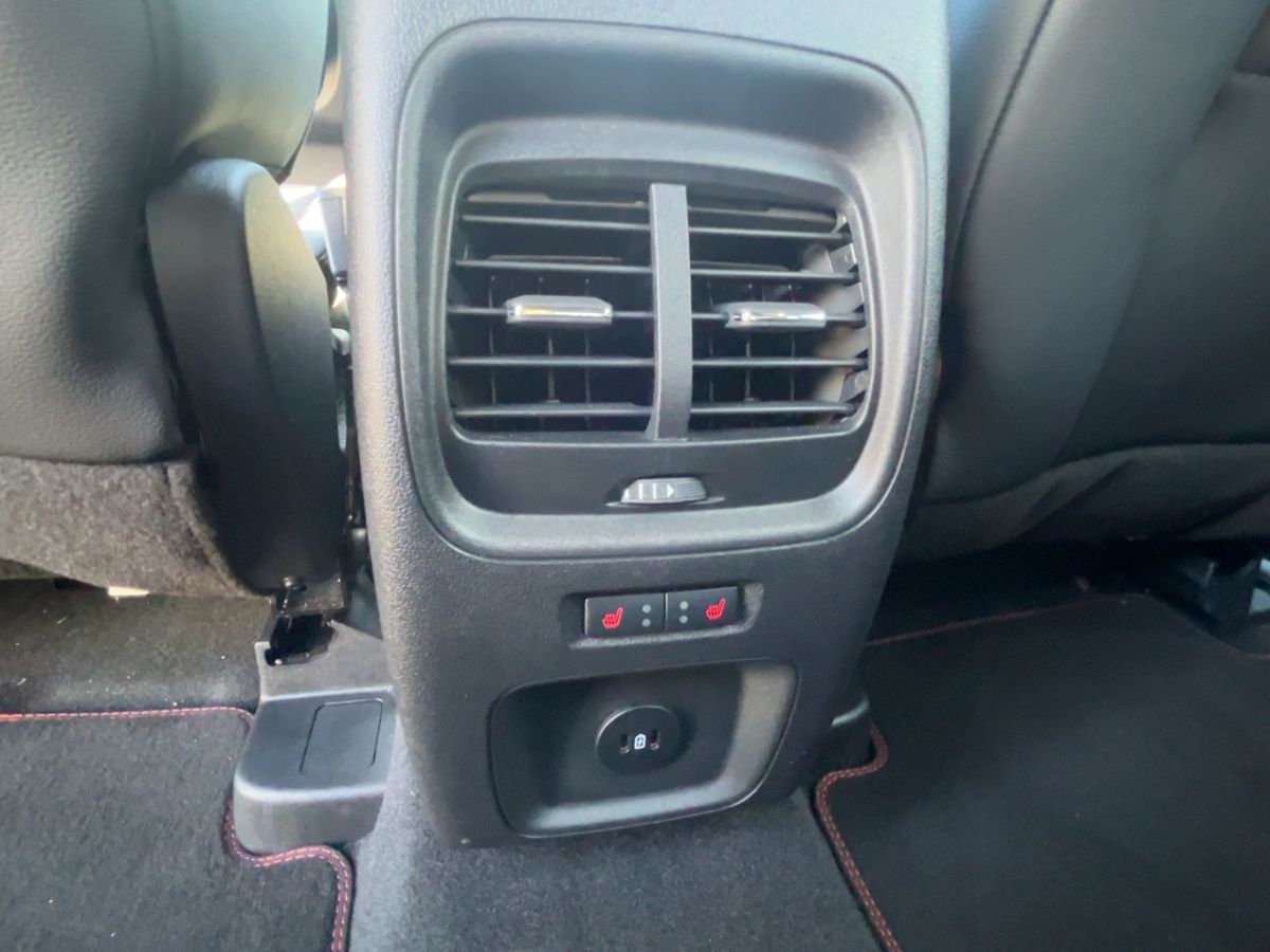 Ford KUGA ST-Line X - Samsaru's Car Outlet